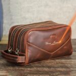 trousse de toilette homme cuir personnalisée
