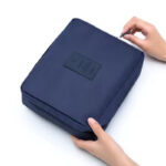 trousse rouge compacte