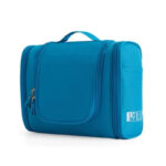 trousse de toilette spacieux