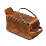 trousse de voyage en cuir