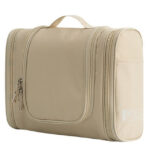 trousse de toilette spacieuse