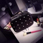 accessoire maquillage de voyage