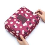 rangement maquillage pratique
