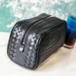 Élégante Trousse en Cuir