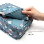 sac de toilette avec crochet