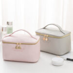 Trousse imperméable femme
