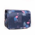 trousse pour produits essentiels