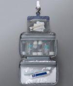 trousse de toilette spacieuse