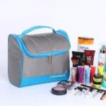 Trousse de toilette résistante