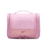 Design ergonomique trousse de toilette