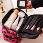 trousse de voyage pour femme
