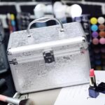 conteneur de cosmétiques rigide