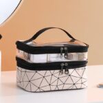 Trousse de beauté spacieuse