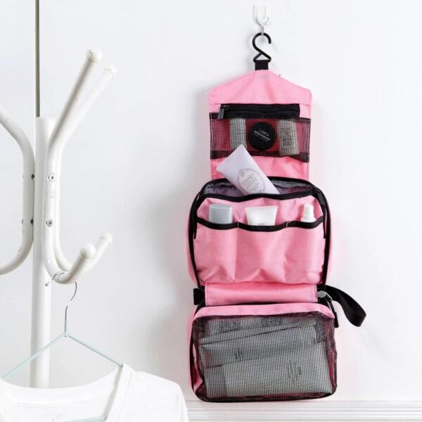 trousse de toilette suspendable