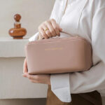 Elegante trousse de maquillage pour femme
