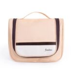 trousse pratique pour le voyage