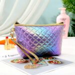 Trousse de toilette Fille attrayante