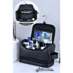 trousse de toilette suspendue