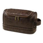 accessoire de toilette en cuir