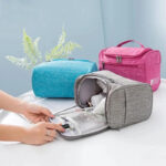 pratique trousse toilette suspendue