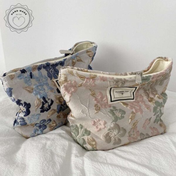 trousse de toilette vintage