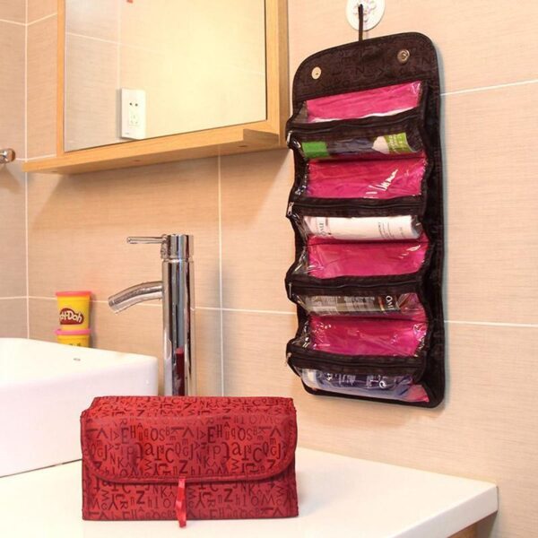 trousse de toilette de voyage
