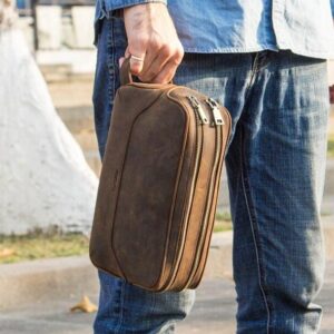 trousse de toilette en cuir