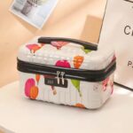 vanity case blanc avec serrure à code
